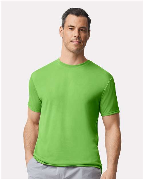 Unisex Performance® T-Shirt - L