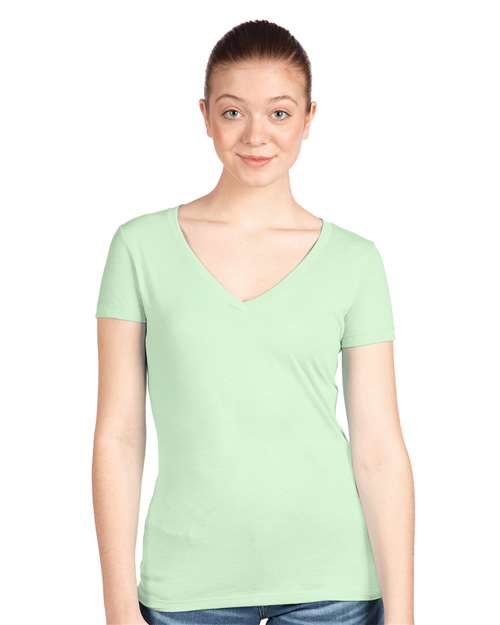 Women's Ideal V-Neck T-Shirt - M